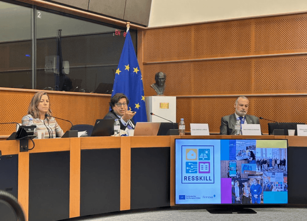 LIFE RESSKILL debate en el Foro de Vivienda del Parlamento Europeo sobre el acceso a viviendas seguras y sostenibles
